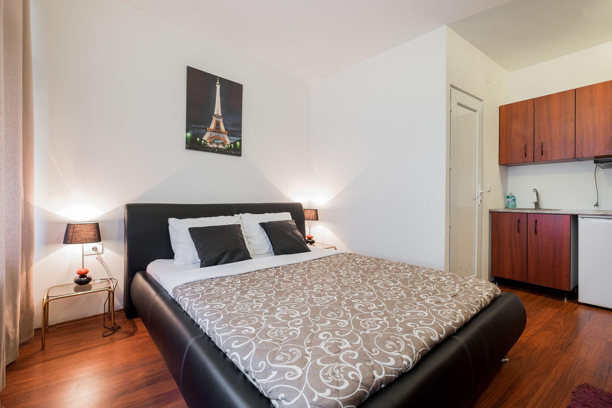 Downtown Apart Hotel Bane Belgrado Exterior foto
