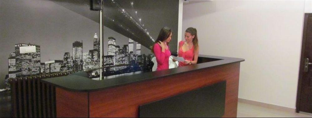 Downtown Apart Hotel Bane Belgrado Exterior foto