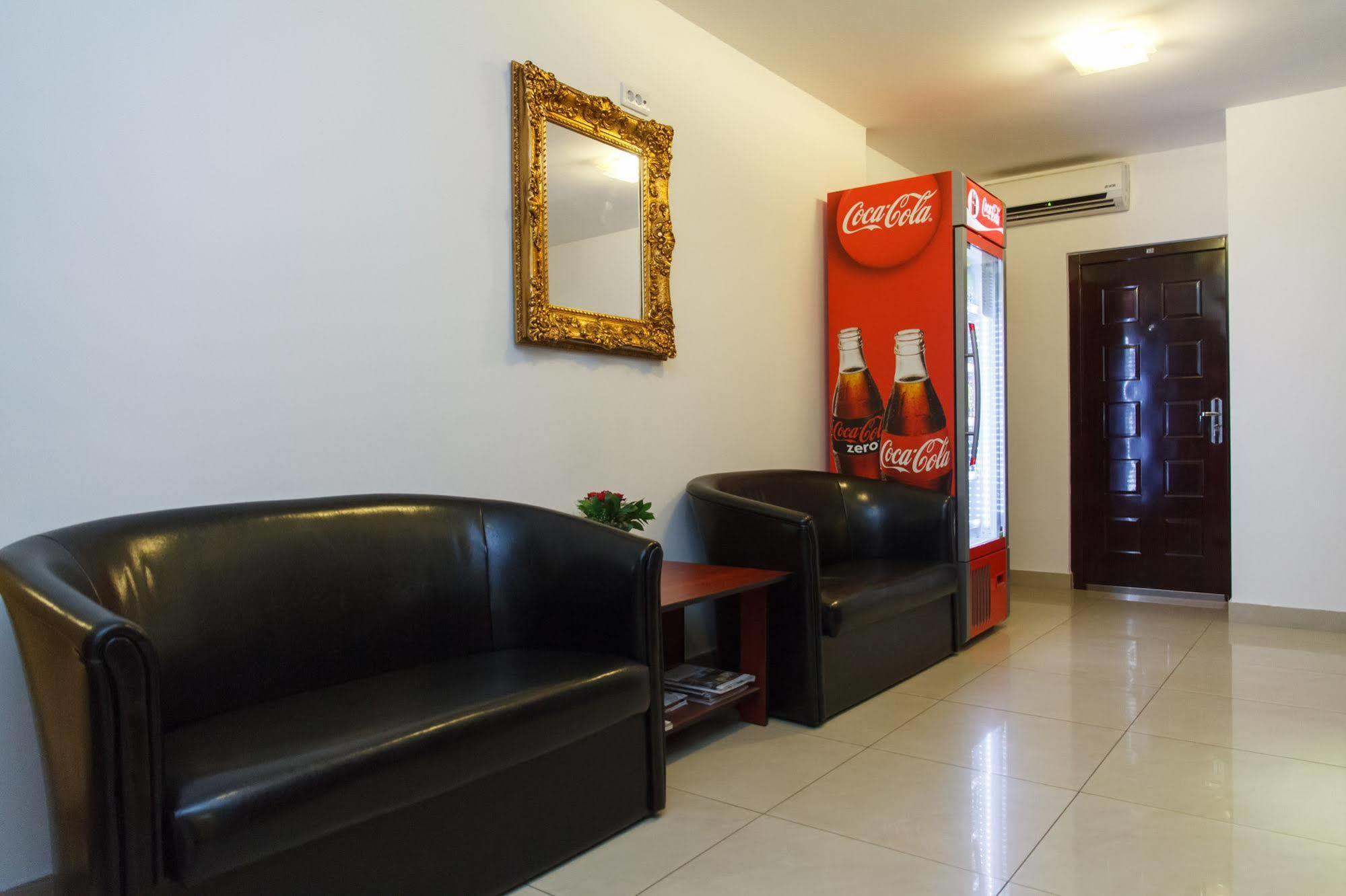 Downtown Apart Hotel Bane Belgrado Exterior foto