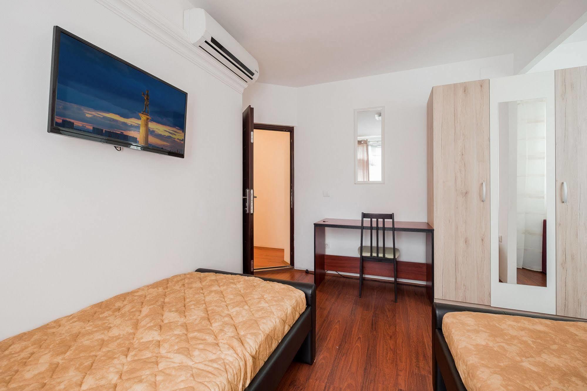 Downtown Apart Hotel Bane Belgrado Exterior foto